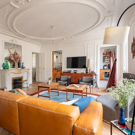 Spacious And Elegant 3bd Apartmentrochechouart *