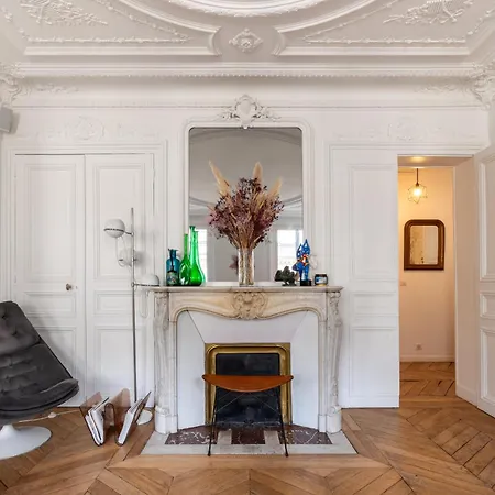 Spacious And Elegant 3bd Apartmentrochechouart * Paris