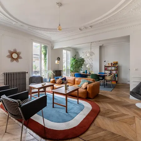 Spacious And Elegant 3bd Apartmentrochechouart *